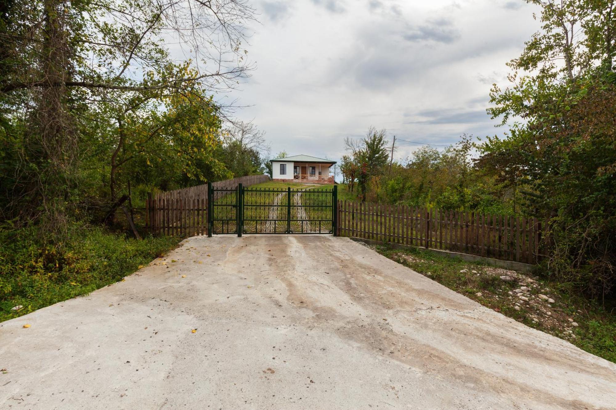 Renovated 3-Bedroom House In Nature - Iskia Estate Martvili Exterior photo