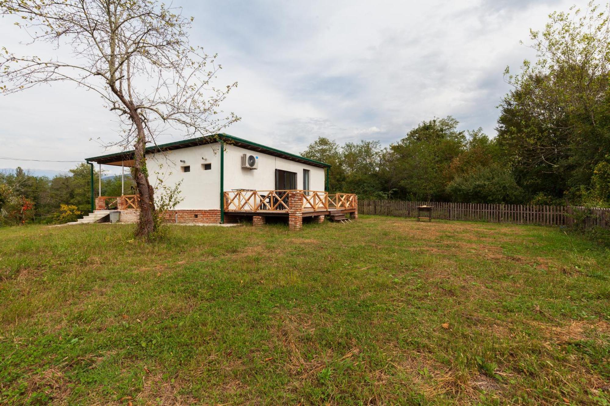 Renovated 3-Bedroom House In Nature - Iskia Estate Martvili Exterior photo